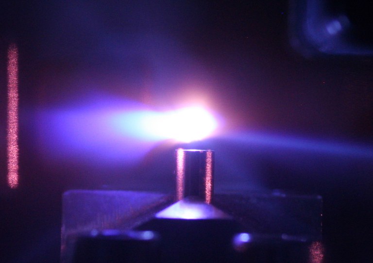Laser plasma produced as a result of irradiation of a gas puff target with nanosecond laser pulses.